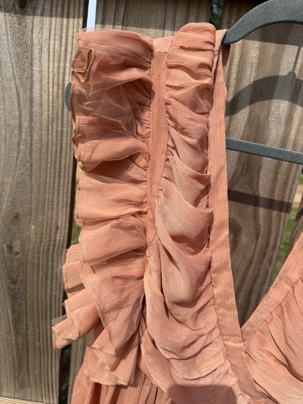 Lulu's Dusty Peach Ruffled Romper - Picture 3 of 6